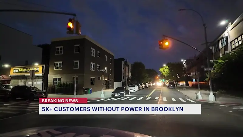 Story image: Power issues continue in Brooklyn as Con Ed works to restore service