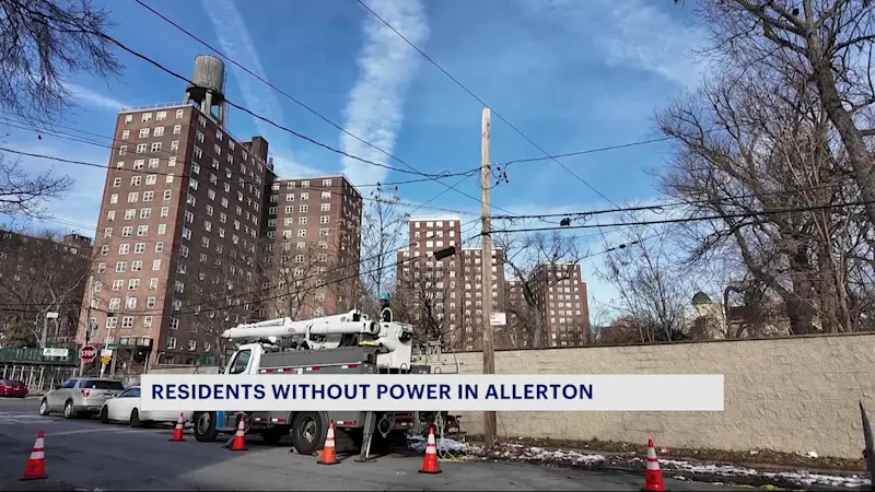 Story image: Con Edison: 30 residents lose power due to burning wires in Allerton