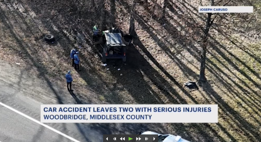 Officials 2 injured in car crash in Woodbridge