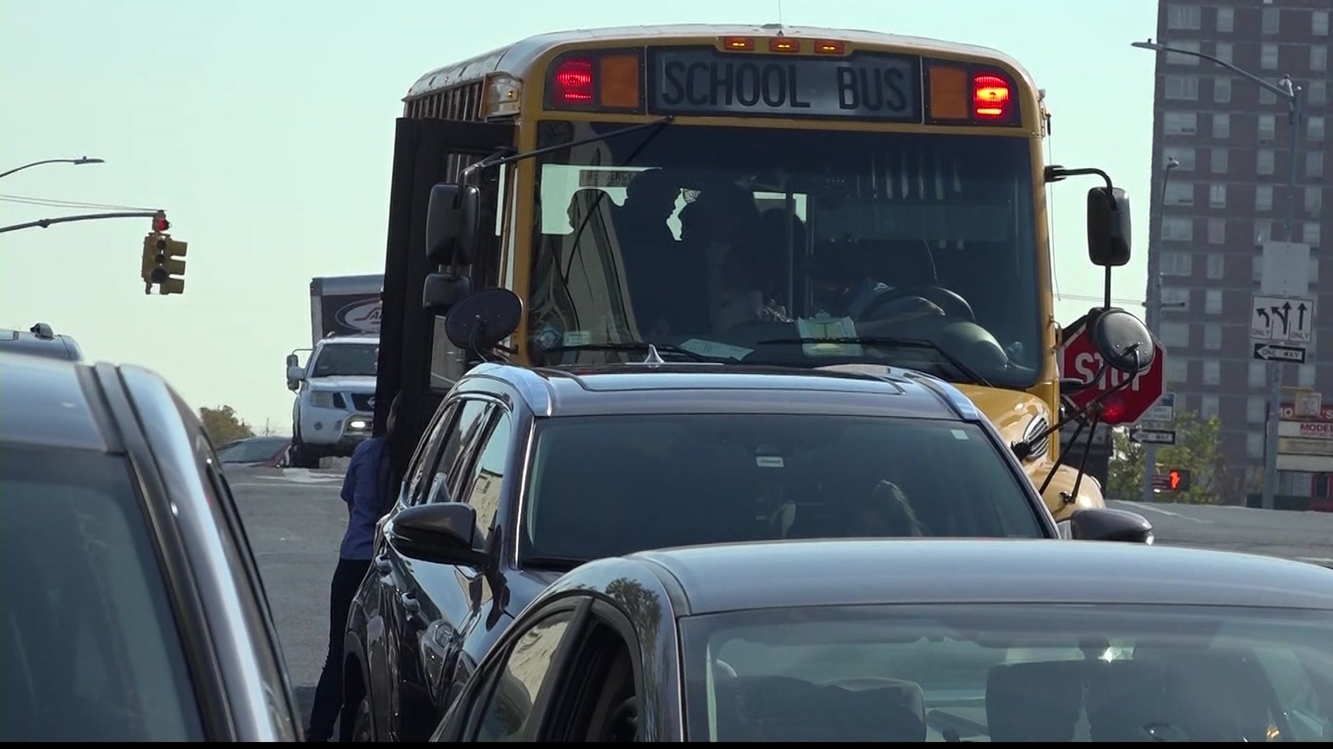 Exclusive: Soundview parents say MTA crackdown on double parking impacts school pickup