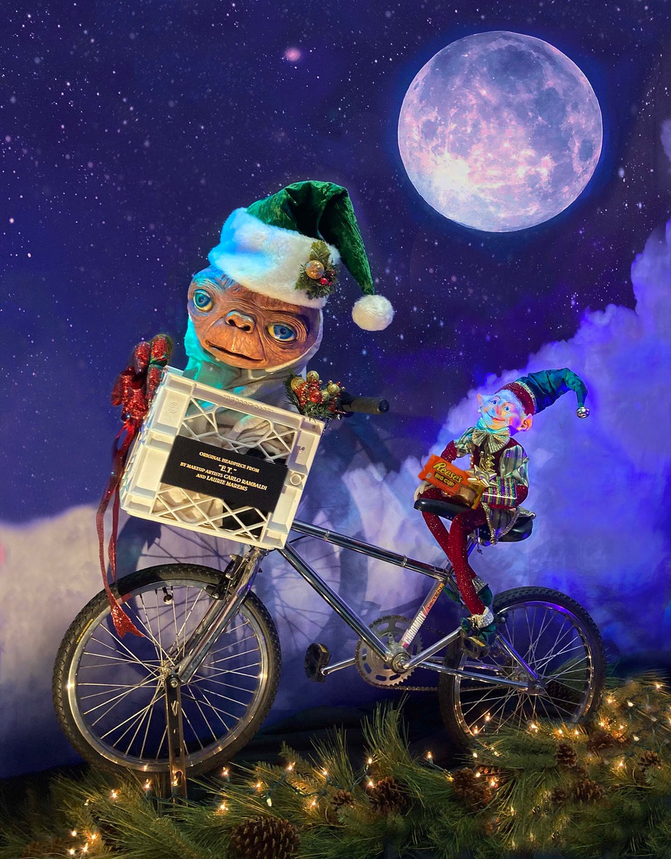 E_T_ELF_XMAS_23.jpeg