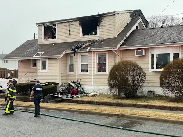 Story image: Crews respond to house fire in Oceanside