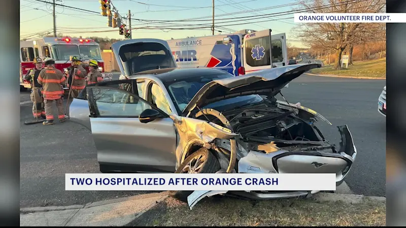 Story image: Officials: 3 injured following head-on crash in Orange