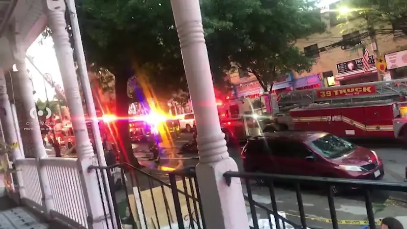 Story image: FDNY: 6 residents displaced by Woodlawn apartment fire