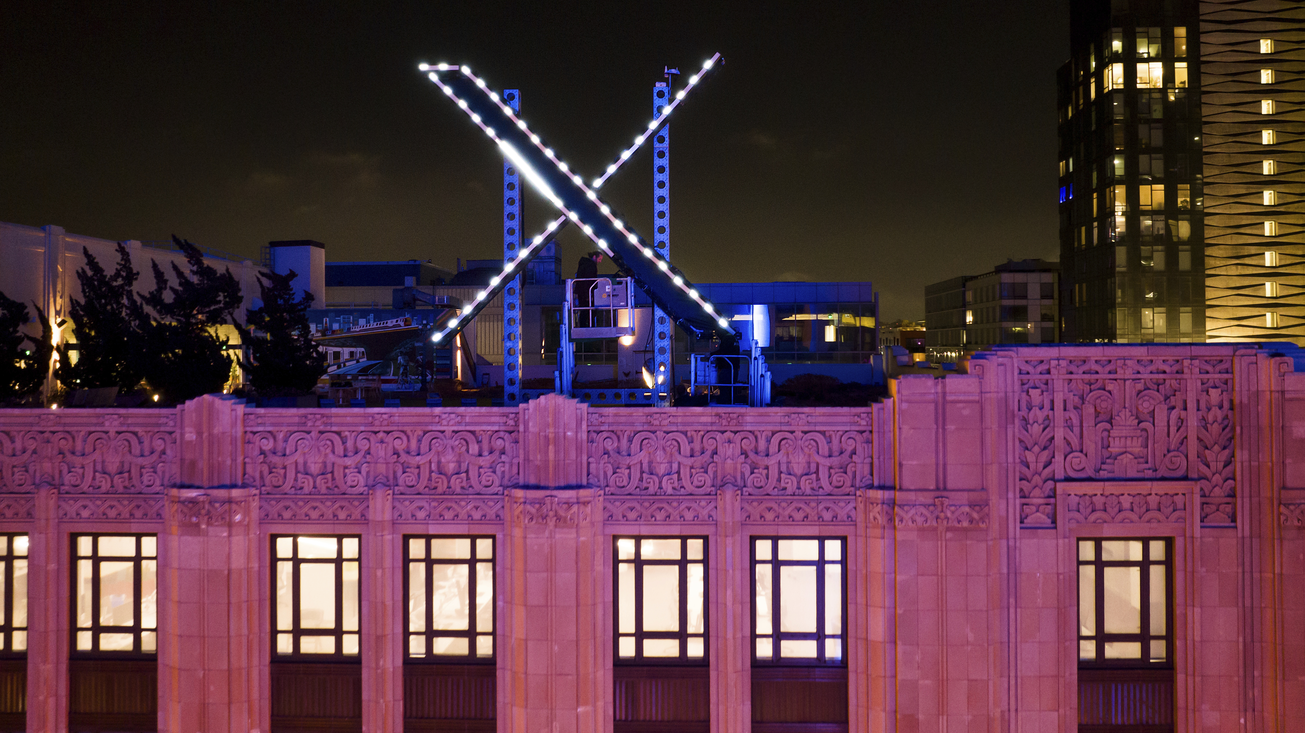 X (Twitter) Bldg