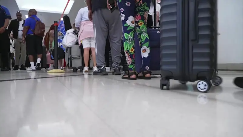 Story image: Passengers now allowed to keep shoes on at airport security