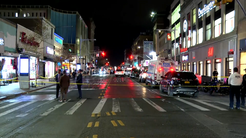 Story image: Univision 41 News Brief: Oficial de NYPD es baleado en Jamaica, Queens