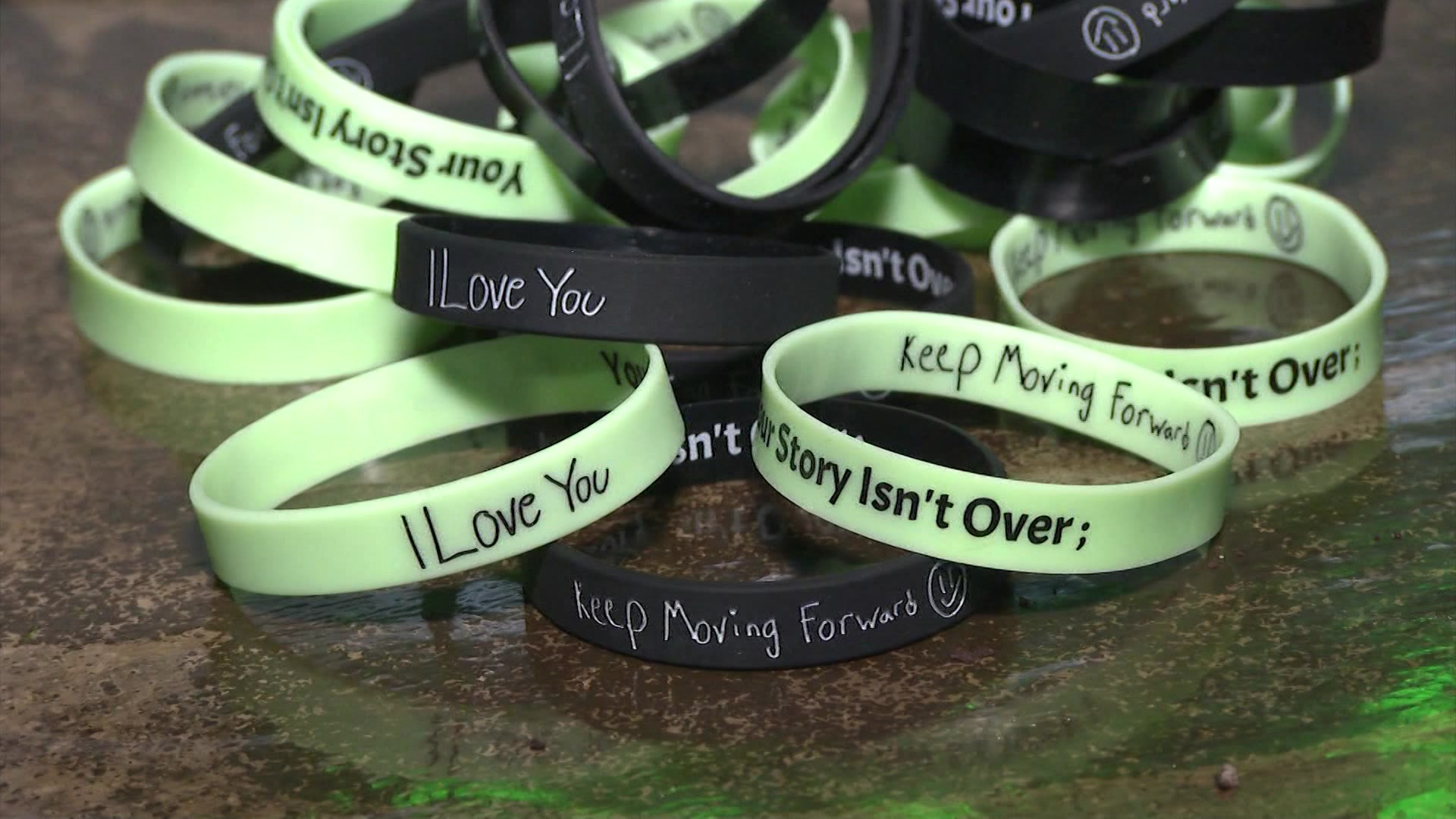 RTLIKeepMovingFwdKRobledo5pm_2026-04-26-21-04-43