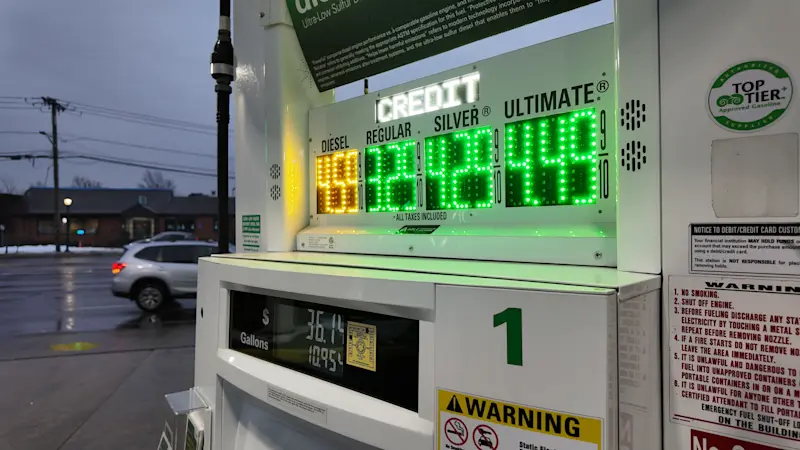 Story image: Gas prices continue to rise on Long Island