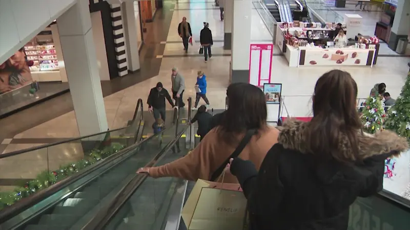 Story image: Last-minute holiday shoppers visit The Westchester Mall for the perfect gift