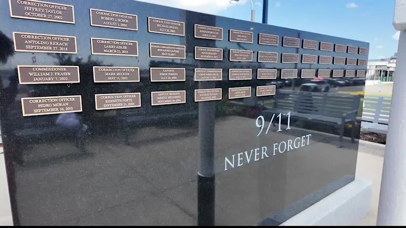 Story image: Ceremony on Rikers Island honors officers who died from ground zero-related illnesses