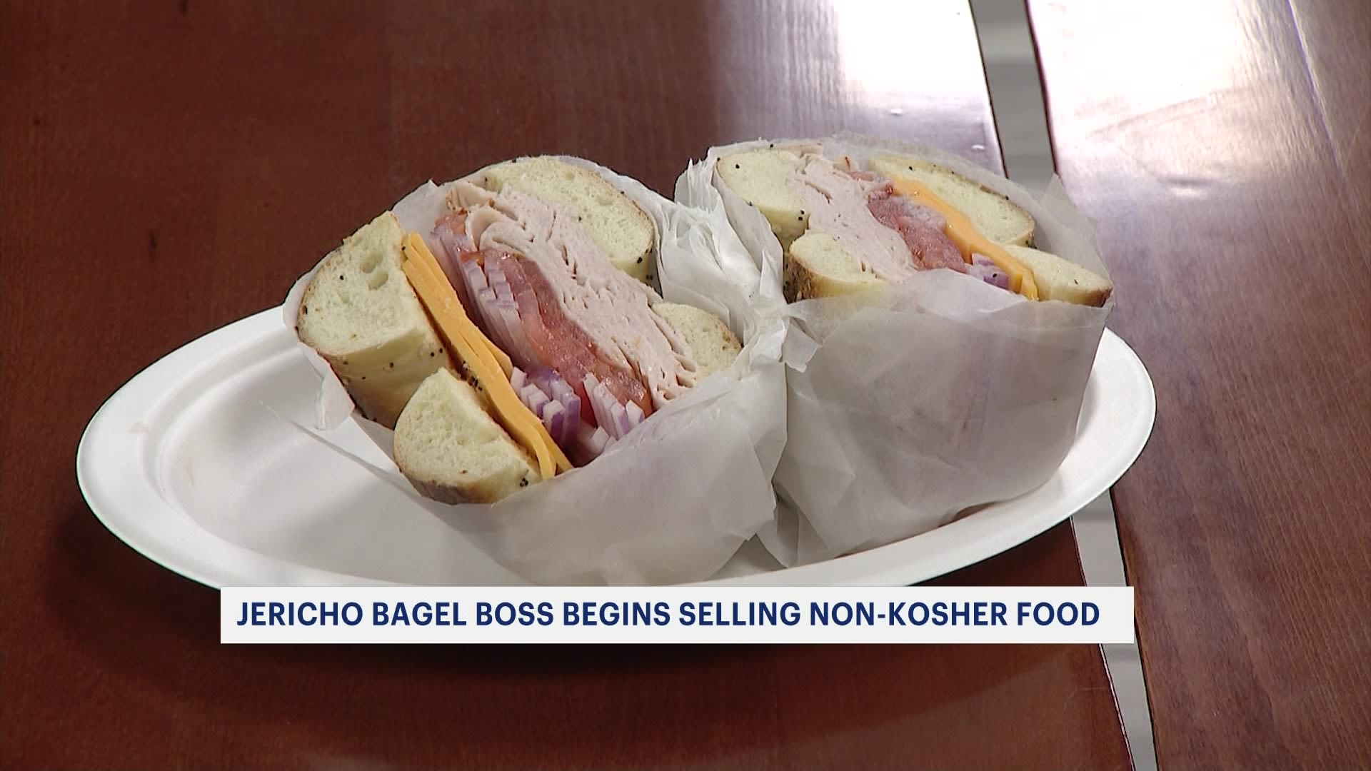 Bagel Boss in Jericho begins serving nonkosher menu items; other