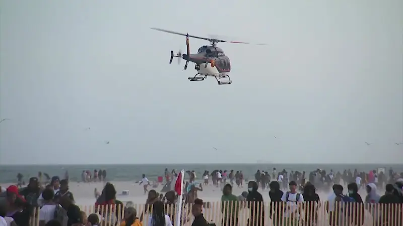Story image: FAA investigating Nassau police helicopter tactics at Jones Beach