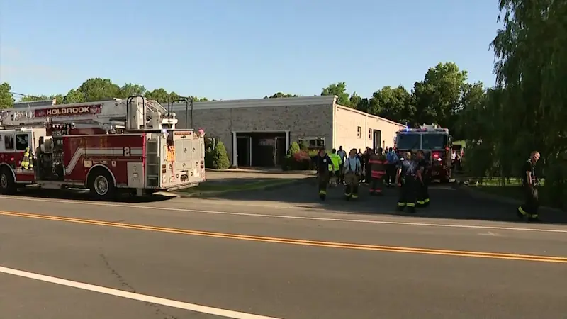 Story image: Officials: Holbrook fire damages multiple businesses