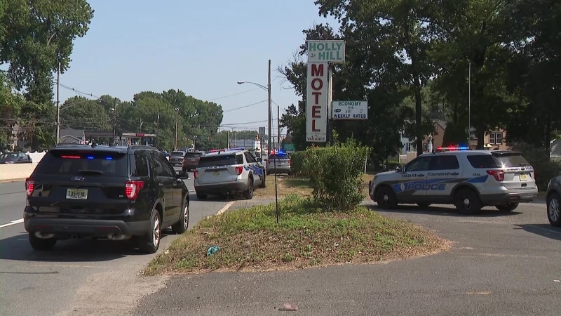 Story image: Prosecutor: Taxi driver found with fatal gunshot wounds in Hazlet parking lot