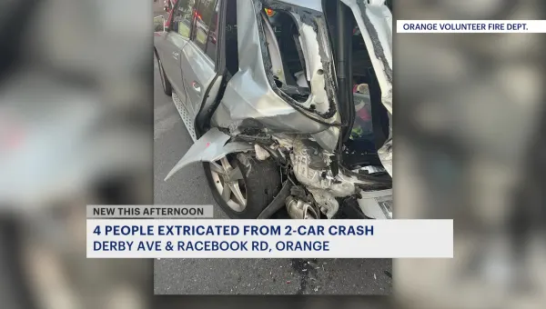  Officials: 2-car crash in Orange hospitalizes 7