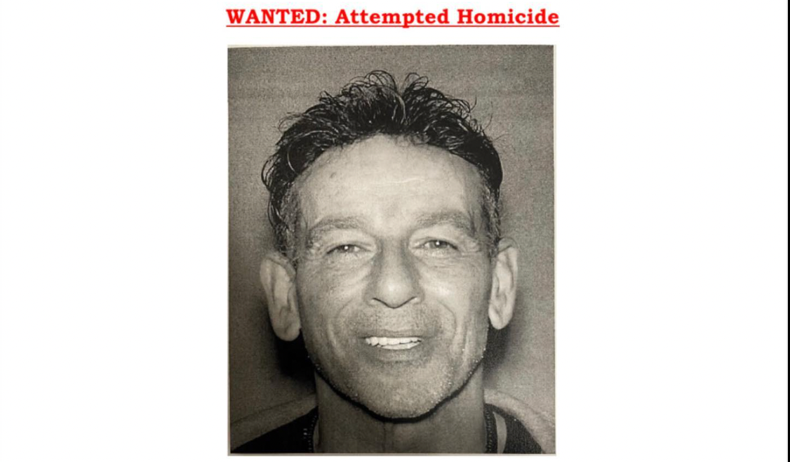 police-identify-armed-and-dangerous-suspect-in-elmwood-park-shooting