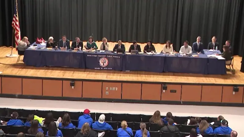 Story image: Middletown School Board votes to raise taxes in effort to save schools