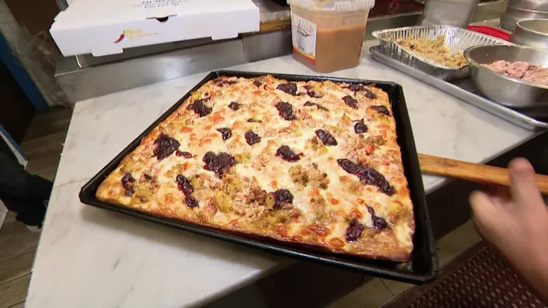 Story image: Deer Park restaurant goes viral for Thanksgiving pizza