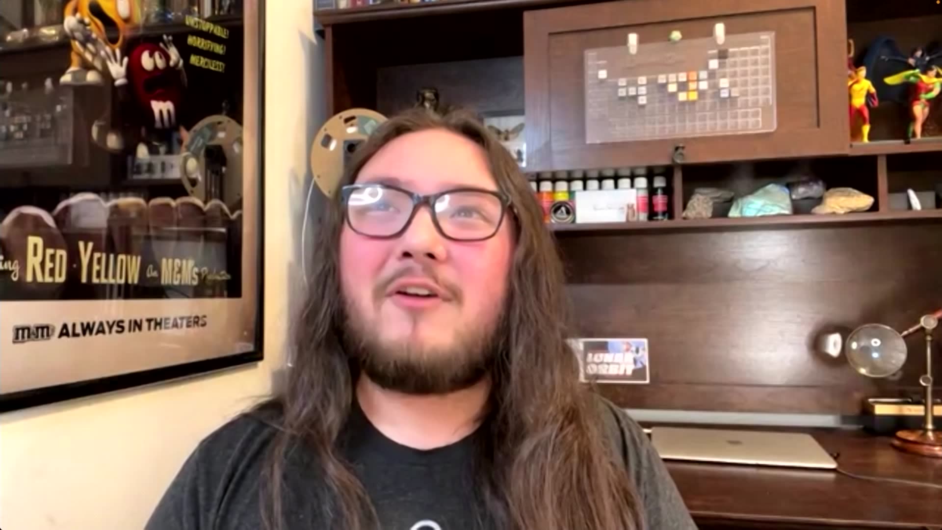 East Meadow TikToker gets front row seat to Artemis 1 launch