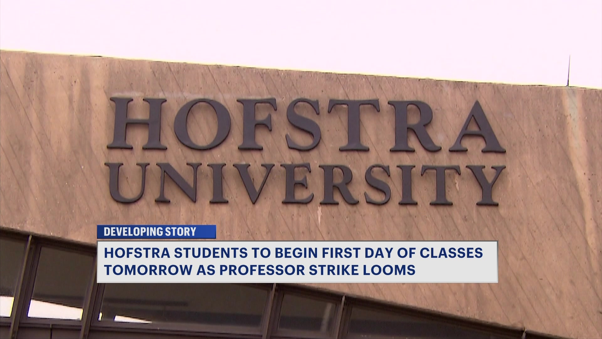 Hofstra students react to potential faculty strike during first week of classes