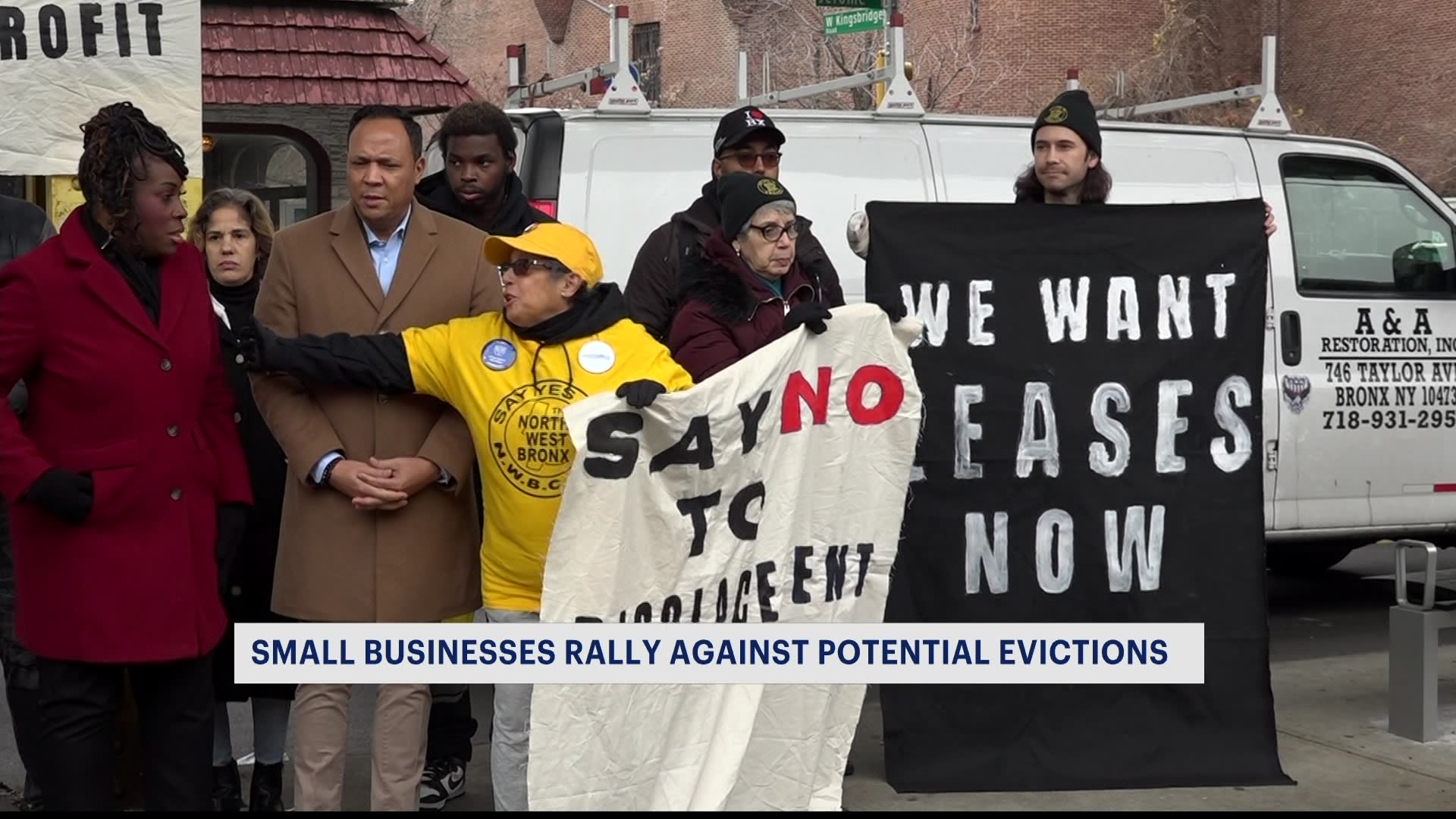 Bronx coalition rallies to support businesses facing eviction