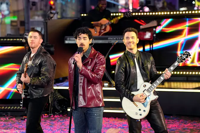 Story image: Meadowlands Rail Line temporarily renamed for the Jonas Bros. ahead of concert