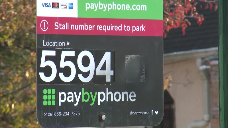 Story image: Lynbrook police warns drivers of QR code parking scam