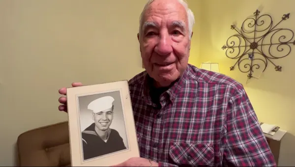 WWII vets encourage people to thank those who answered the call when the US needed it