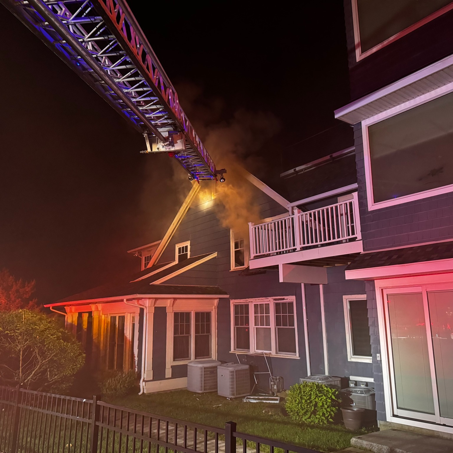Milfordfirepix