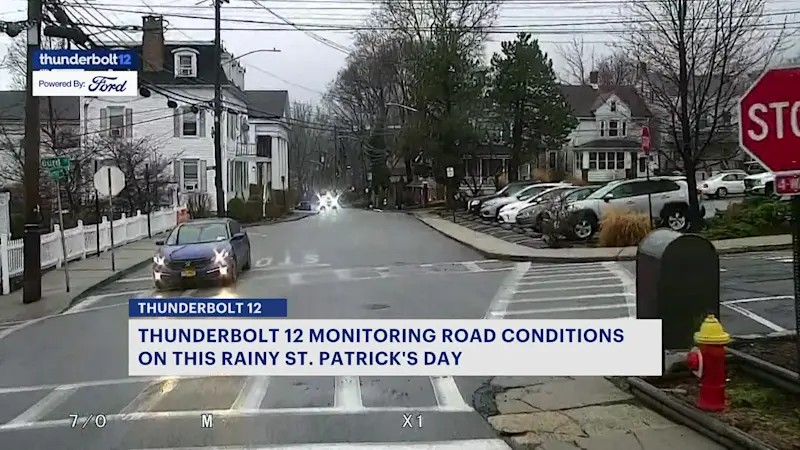 Story image: Thunderbolt 12: Heavy rain causing ponding and slick roadways throughout the Hudson Valley