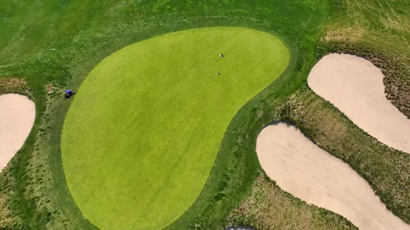 Story image: 18 Holes: Hole #18