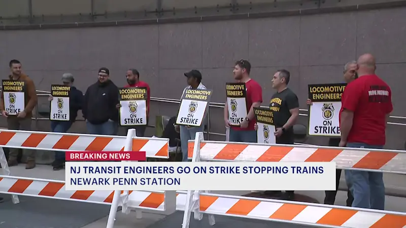 Story image: Engineers union say it thought deal was reached to avert NJ Transit strike
