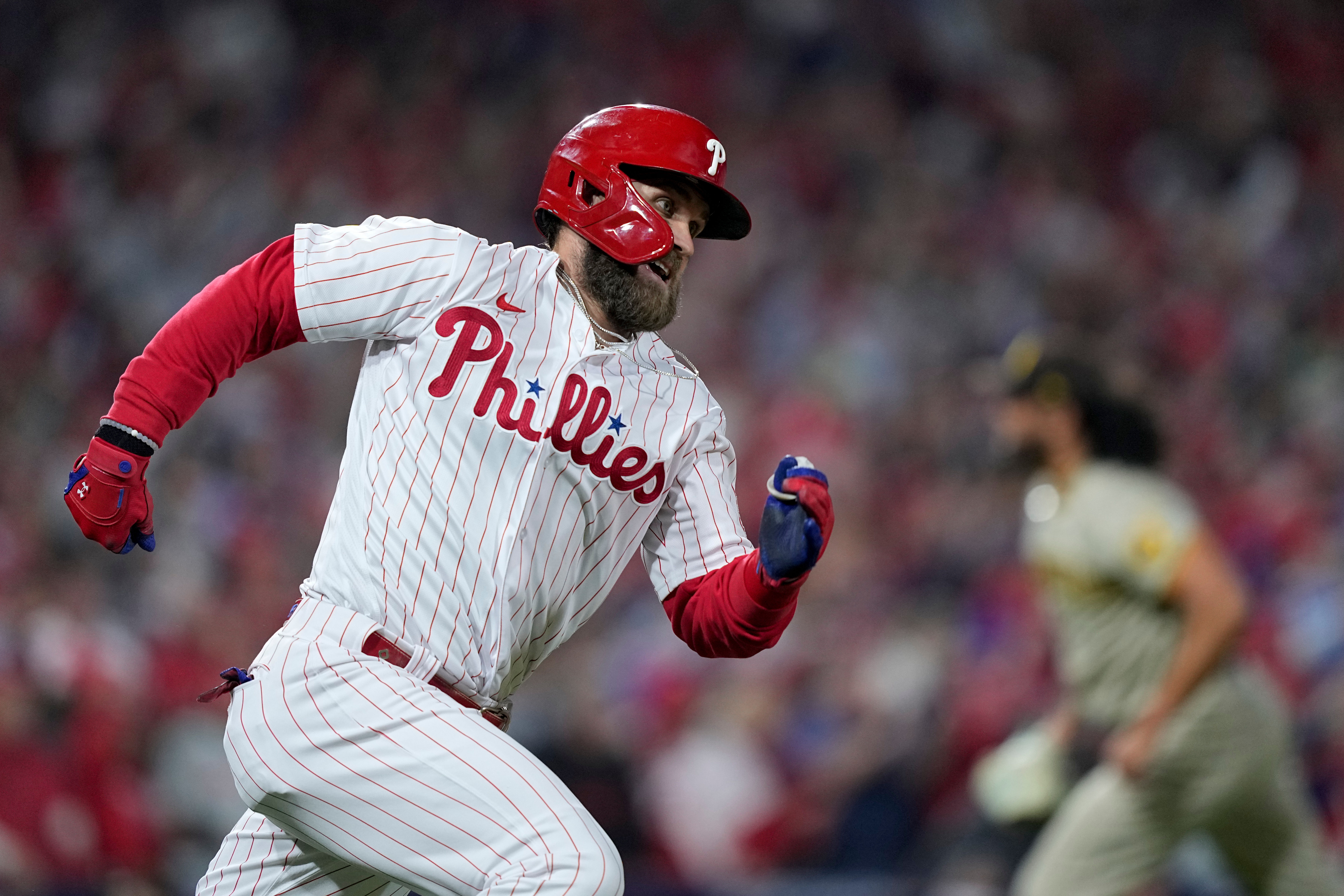 Bryce Harper homers as Phillies finally earn a close 4-3 win