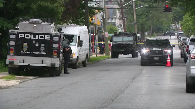 Story image: Mount Vernon man faces menacing charge following hourslong standoff 