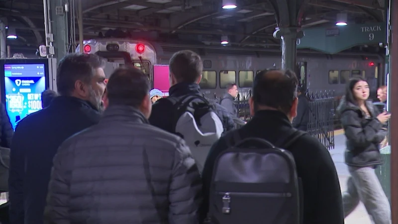 Story image: Officials address commuters’ concerns about closure of Hoboken PATH Station