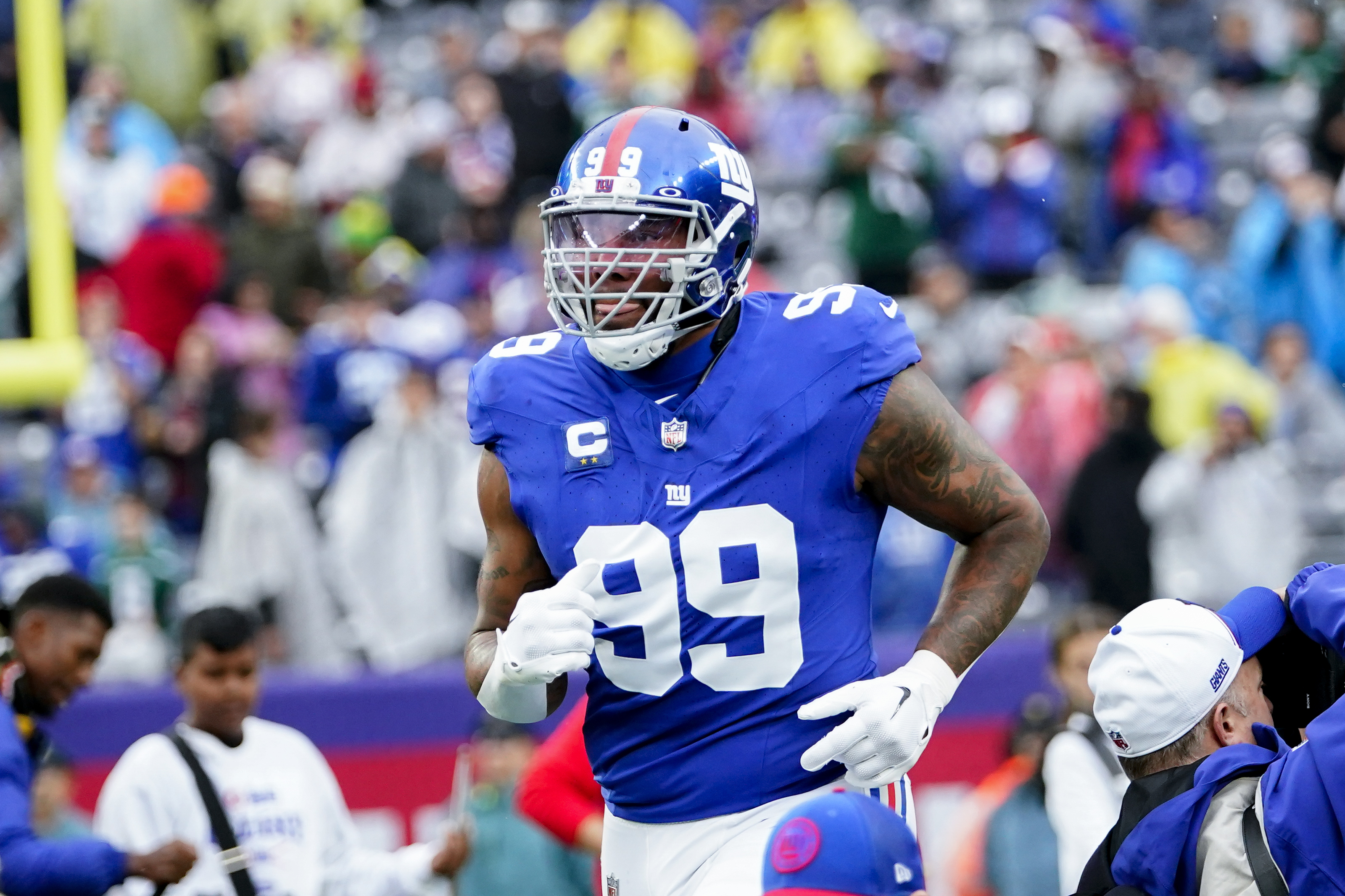 Struggling Giants Trade Defensive Lineman Leonard Williams To First ...