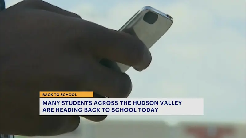Story image: Croton-Harmon students head back to school with new cellphone policy