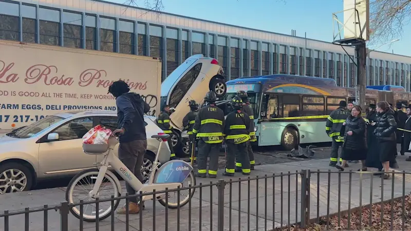 Story image: NYPD: Several injured, including young girl, in Bed-Stuy bus crash