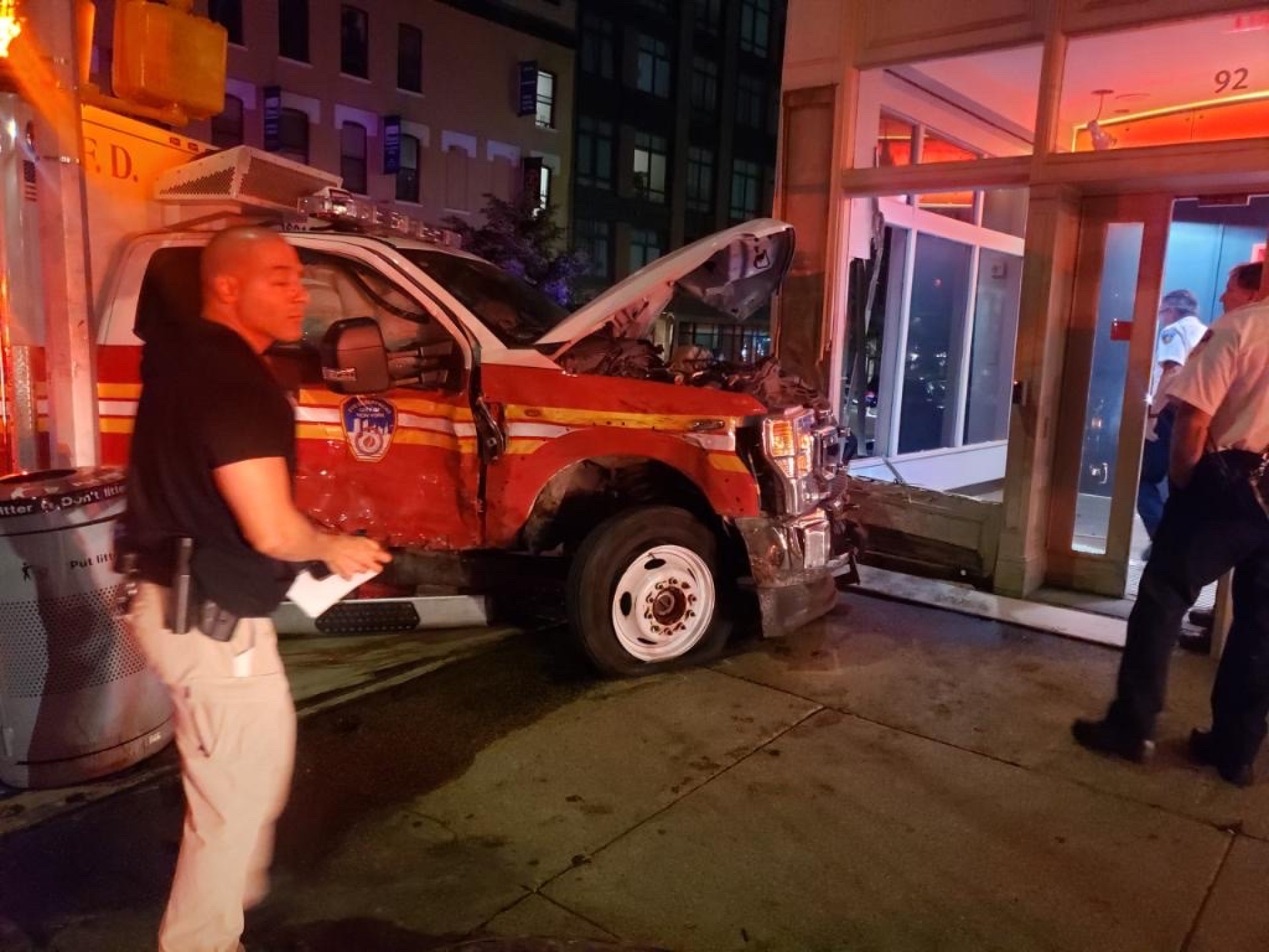 Police: FDNY Ambulances Crash Into One Another Heading To Call In Brooklyn