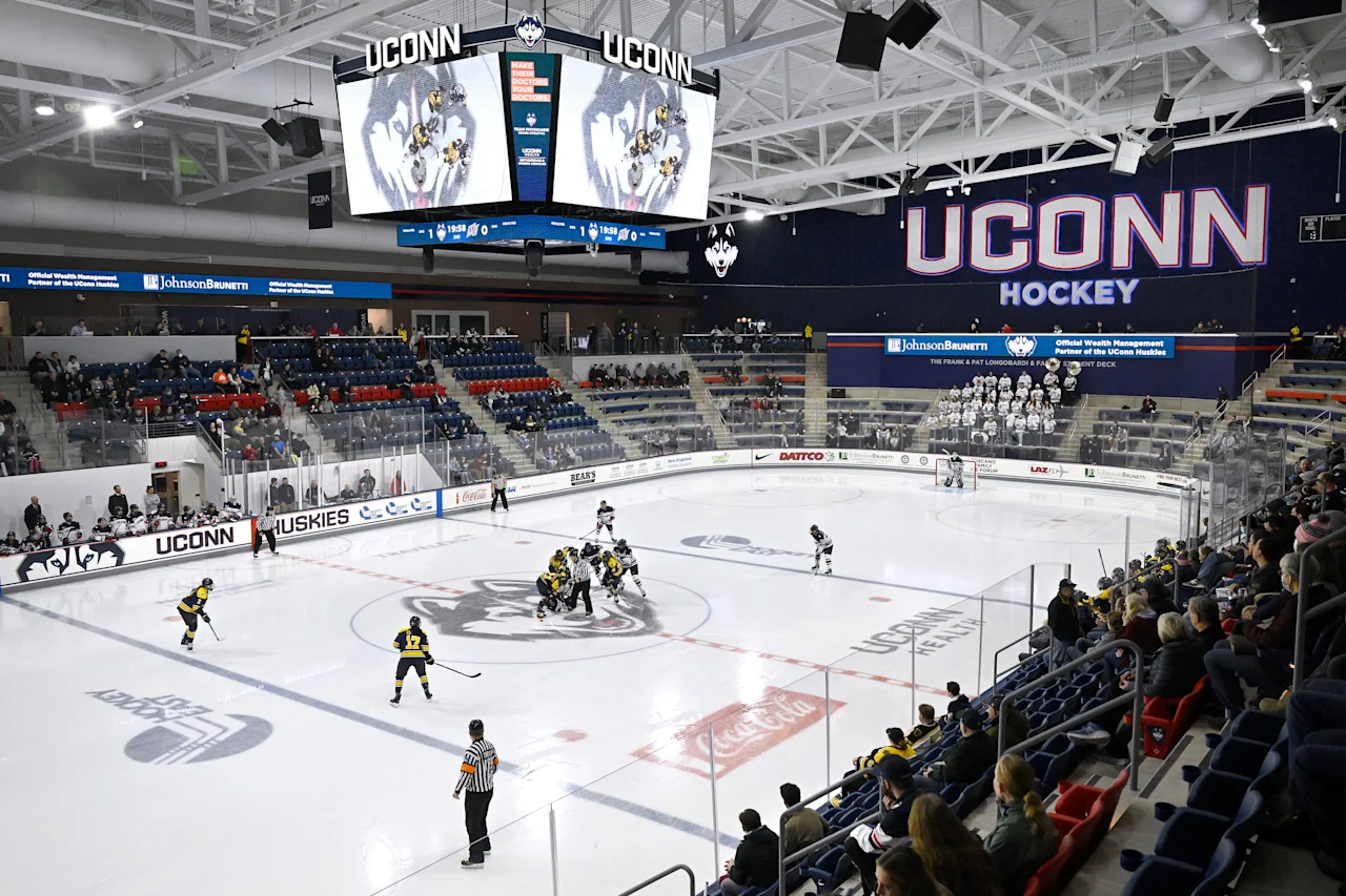 Connecticut hockey