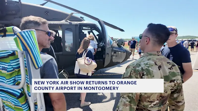 Story image: Air Dot Show takes over skies at Orange County Airport