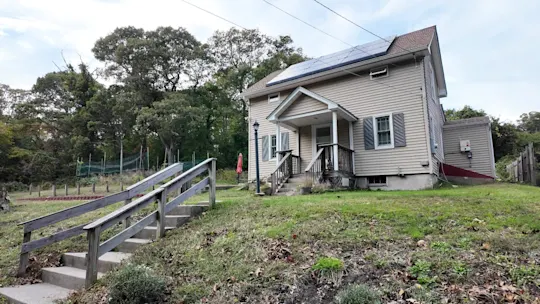 LI 10PM WED_Saving Historic House_ajc_2026-10-21-22-15-34_22-08-41,04