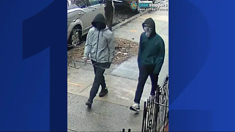 Story image: NYPD releases images of suspects wanted in Brownsville double shooting