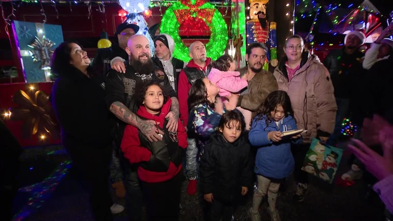 Story image: Central Islip family who lost mom in 2022 hit-and-run receives special Christmas surprise