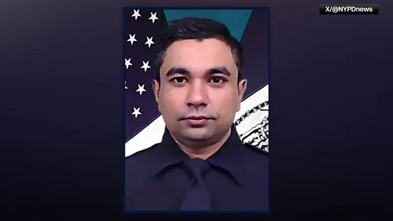 Story image: Slain NYPD officer Didarul Islam remembered as ‘hardworking’ veteran officer with family