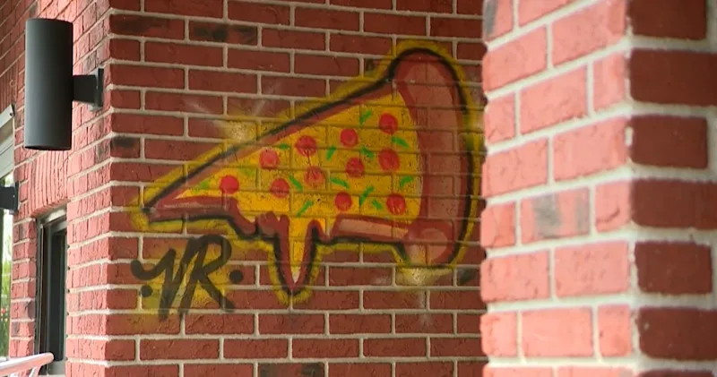 pizza.JPG