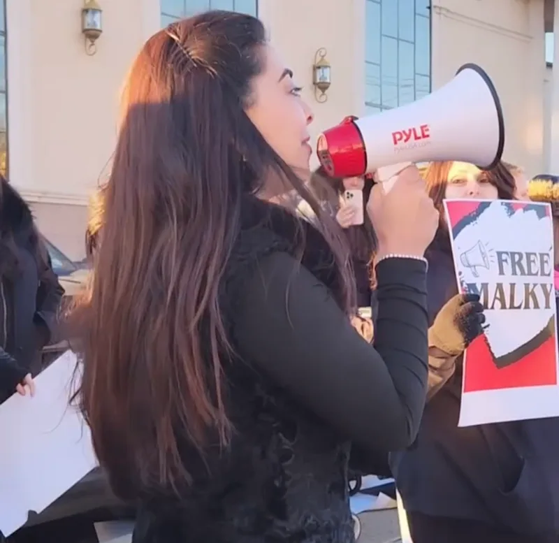 RTWCHVHasidicWomenProtestBGomez003.jpeg