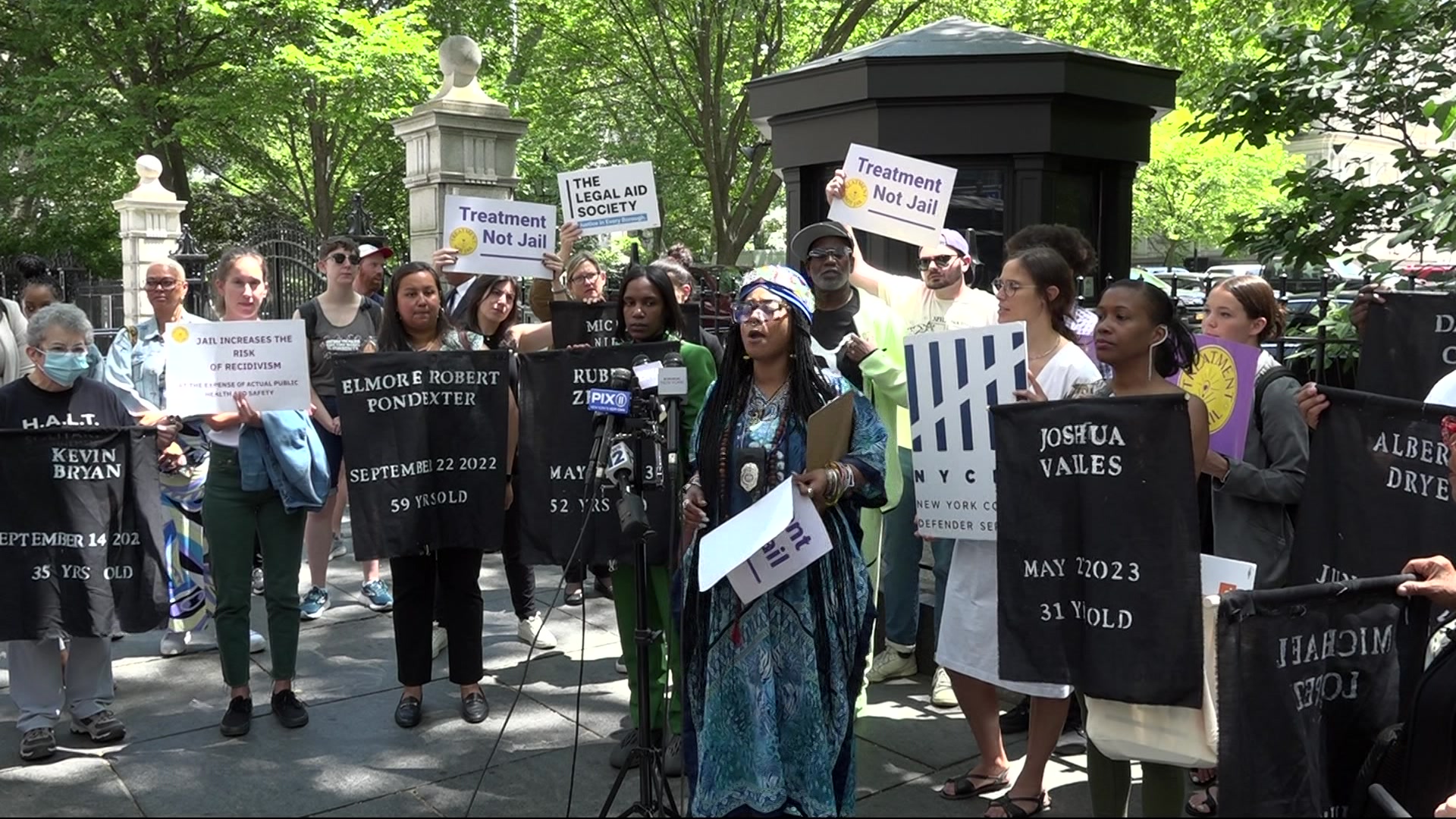 Advocates Rally To Demand Closure To Rikers Island After Recent Death ...