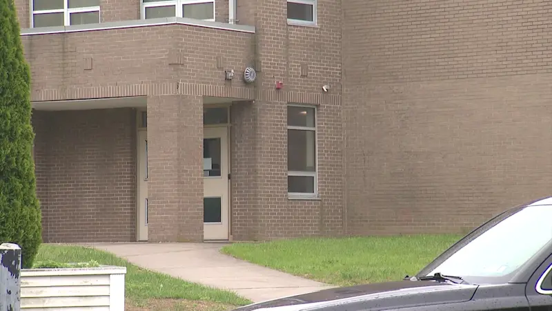 Story image: Incident with neighbor outside Seaford elementary school sparks police presence during dismissal Friday
